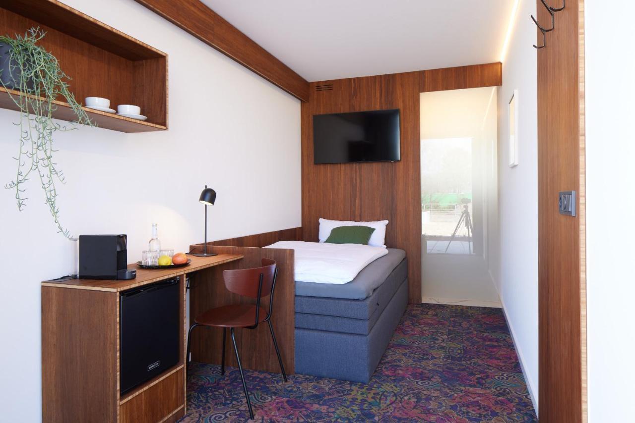 Tin Inn - Erkelenz - Das Hotel Aus Hochwertig Ausgebauten Ueberseecontainern 외부 사진